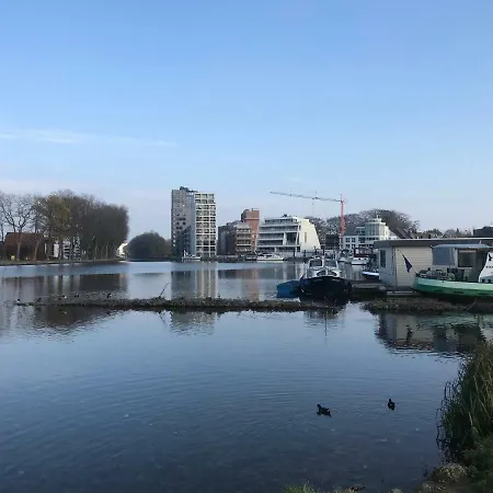 アパート Comfortabel Dakappartement Met Zicht Op Jachthaven *
